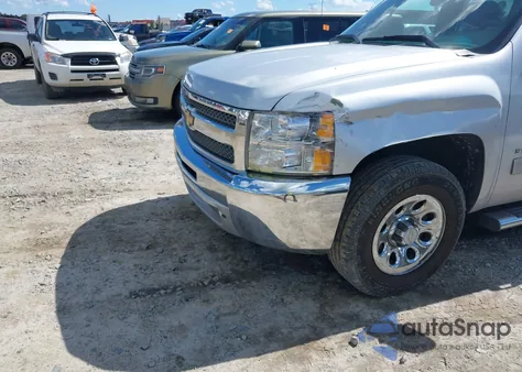 2012 Chevrolet Silverado 1500 Ls z USA, uszkodzony, nr VIN 3GCPCREA4CG229602